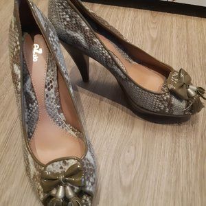 Brand New Snake Skin Heels